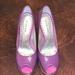 Peep toe heels